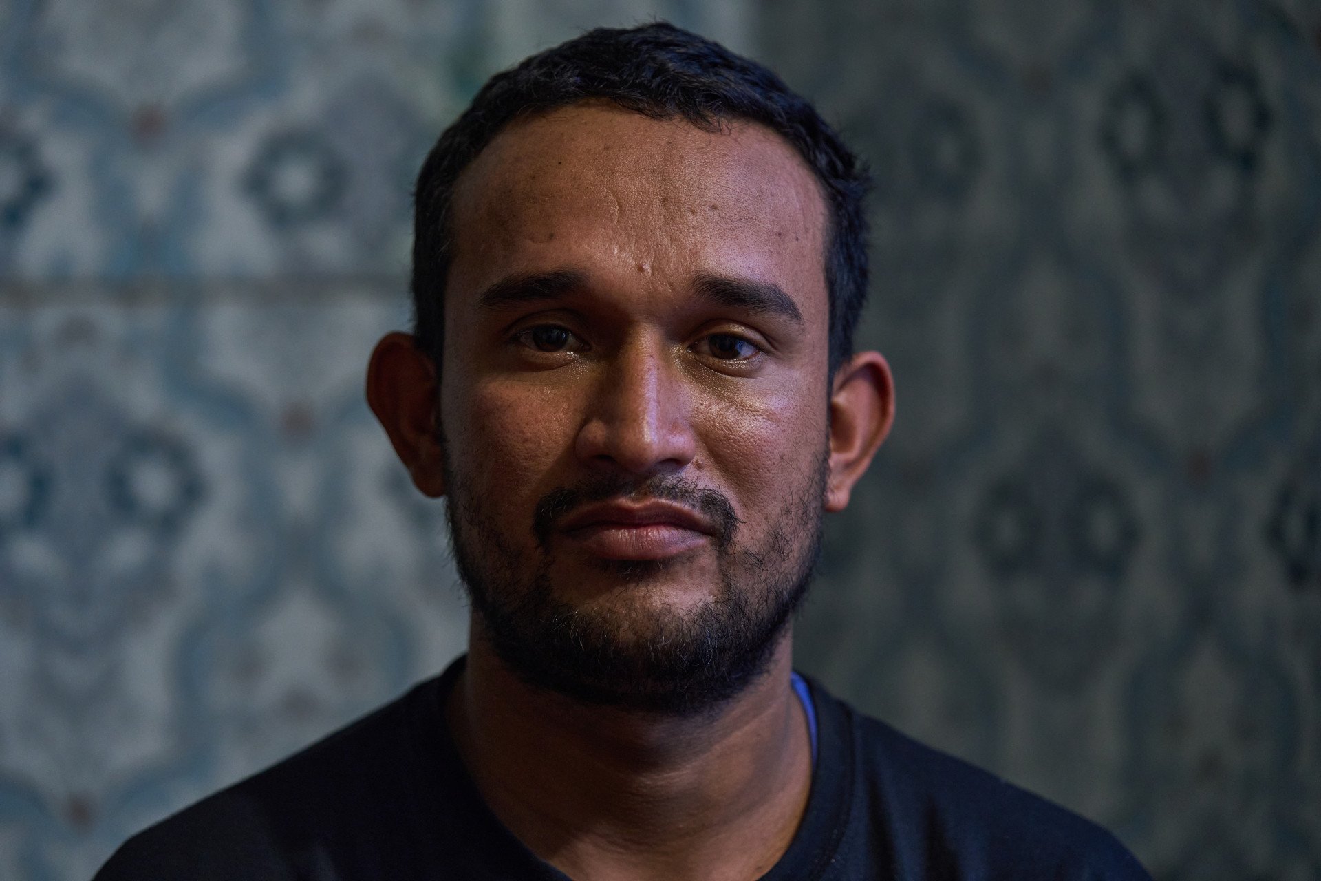 Gustavo Andrés Roa Leal, a Colombian prisoner of war in Ukraine, was promised non-combat military support work in Moscow, only to be forced directly into high-risk frontline assaults upon arrival. (Photo: Mykyta Shandyba / UNITED24 Media) Close-up portrait of Gustavo Andrés Roa Leal, a Colombian prisoner of war in Ukraine lured to Russia by false promises of support work.