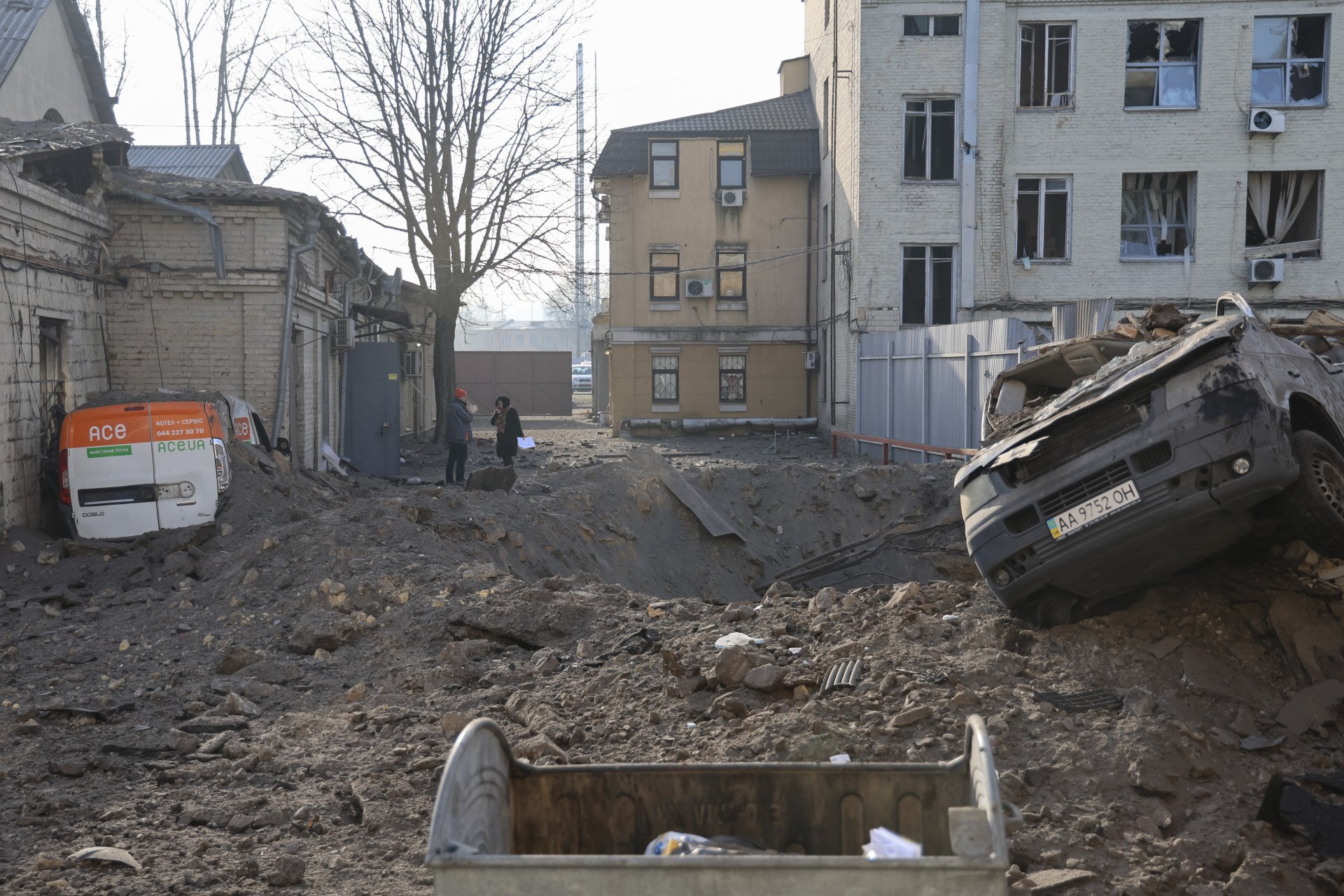 Russia attacked Kyiv with ballistic missiles and drones on February 12. Apartment buildings, office spaces, and civilian infrastructure were damaged. Photo by Ivan Antypenko for Suspilne News