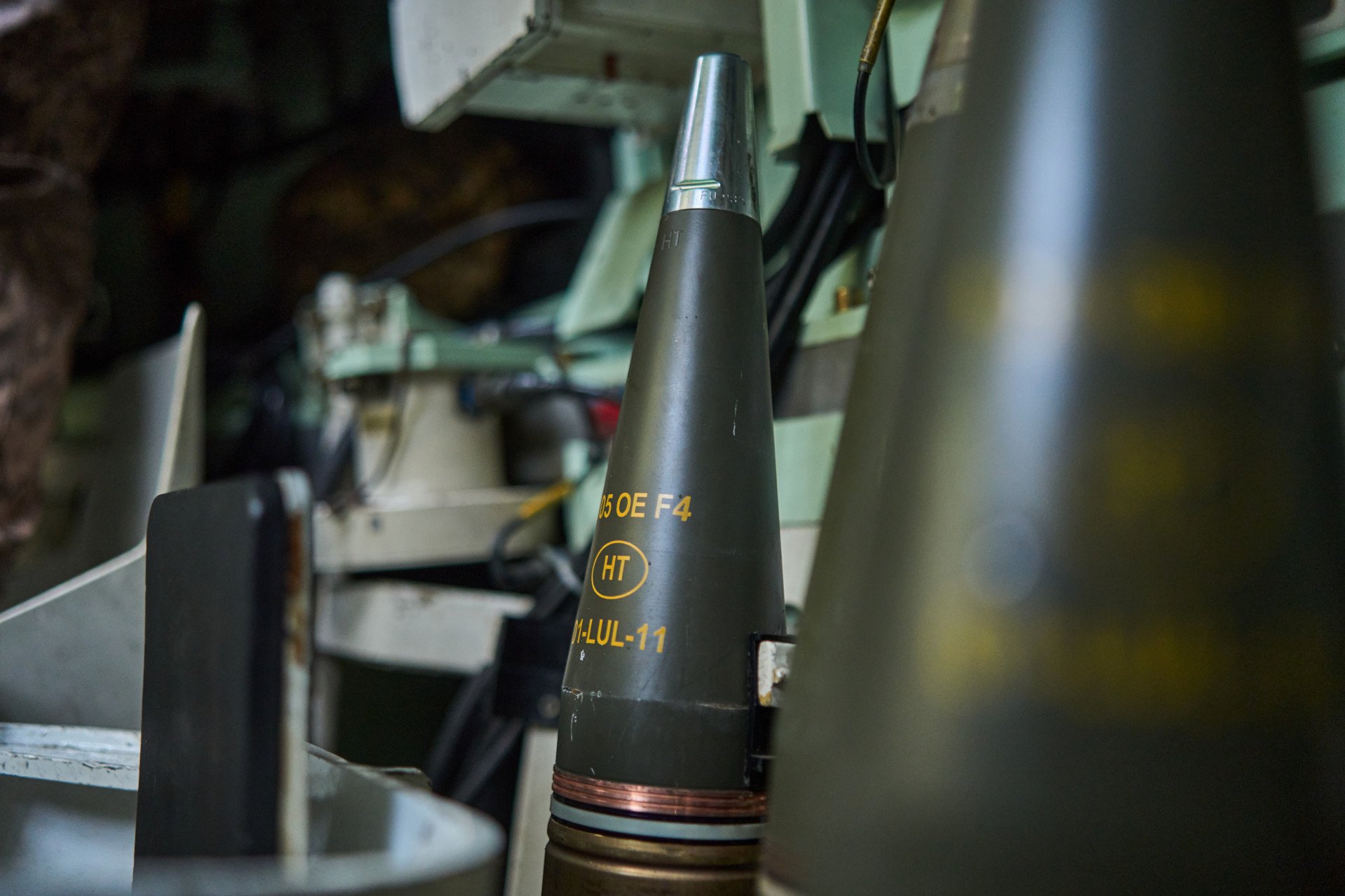 Shells stocked in the AMX-10. (Photo by Mykyta Shandyba/ United24) Shells stocked in the AMX-10. (Photo by Mykyta Shandyba/ United24)