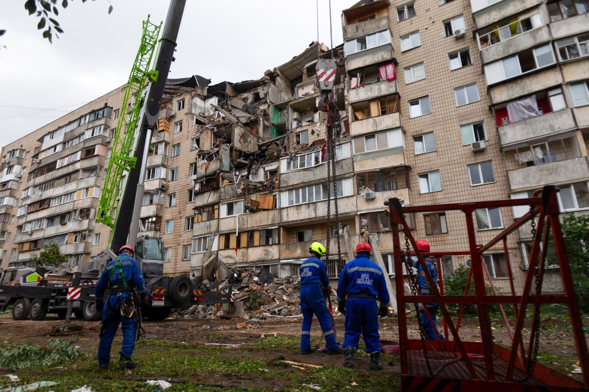 Rescuers work during recovery efforts at the site of a nine-story residential building in Kyiv’s Podilskyi district following a large-scale Russian attack on Ukraine, July 6, 2026. Photo by Kyrylo Chubotin/Ukrinform/NurPhoto via Getty Images Rescuers work during recovery efforts at the site of a nine-story residential building in Kyiv's Podilskyi district following a large-scale Russian attack on Ukraine, July 6, 2026. Photo by Kyrylo Chubotin/Ukrinform/NurPhoto via Getty Images