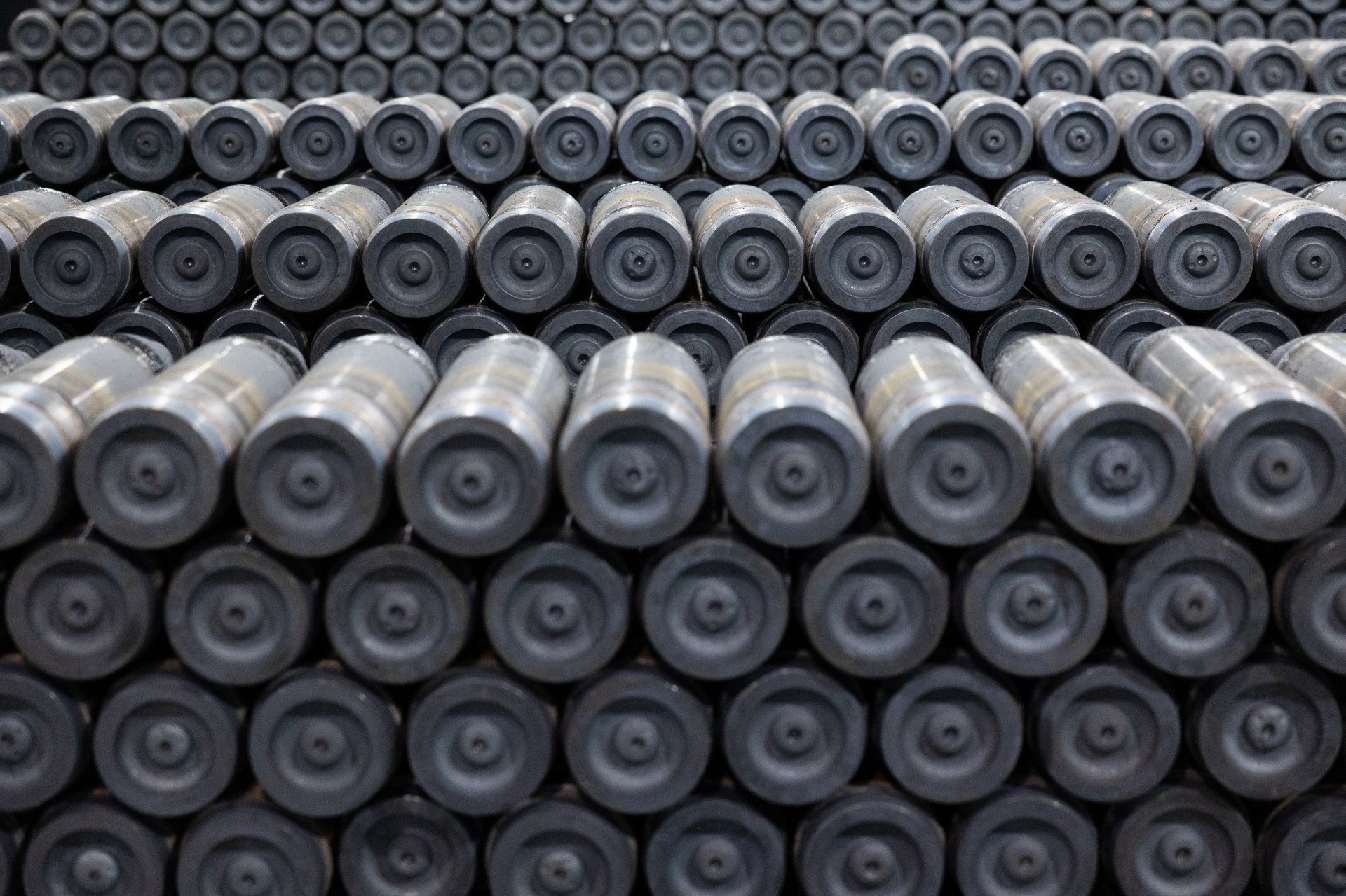 Pentagon Goes Full Throttle: America’s Ammo Factories Enter Wartime Mode, Aiming for 100,000 Shells Monthly Pentagon Goes Full Throttle: America’s Ammo Factories Enter Wartime Mode, Aiming for 100,000 Shells Monthly