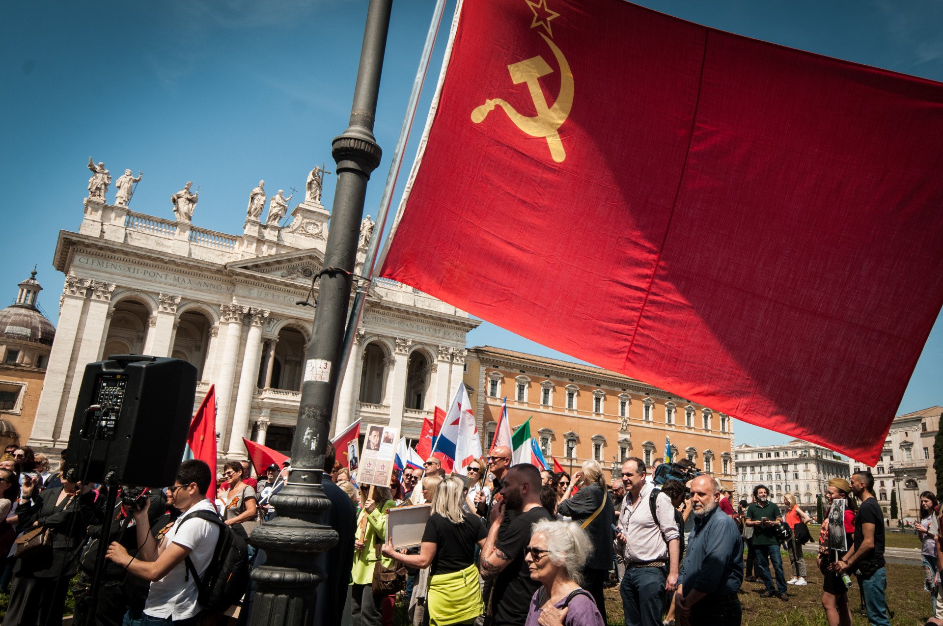 The flag of the Soviet Union displayed during the Immortal Regiment march, on May 7, 2023 in Rome, Italy. (Source: Getty Images) The flag of the Soviet Union displayed during the Immortal Regiment march, on May 7, 2023 in Rome, Italy. (Source: Getty Images)