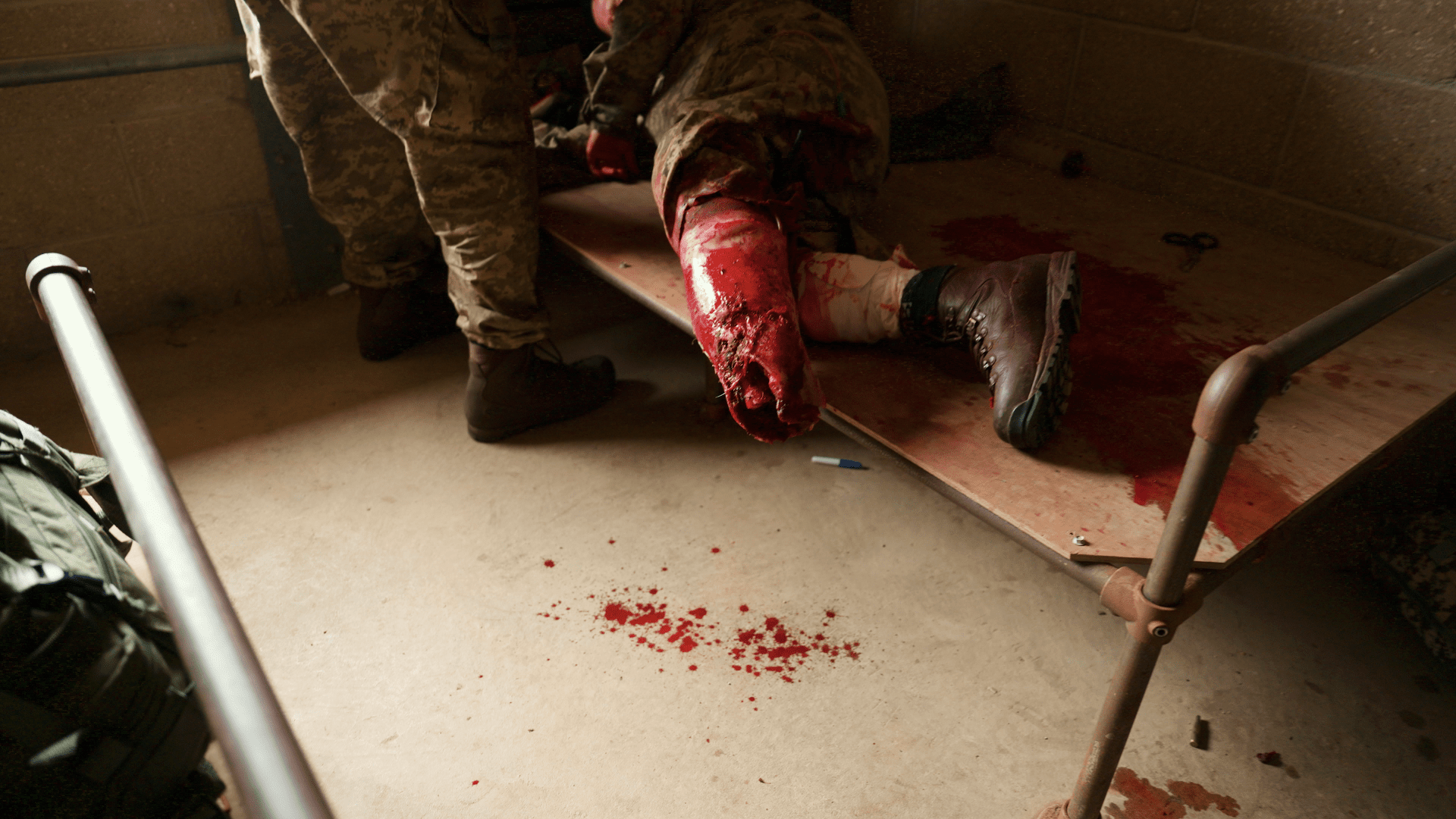 A mock amputation exercise during Operation Interflex, the UK-led multinational training mission for Ukrainian soldiers. (Photo: Joshua Bamford/ UNITED24 Media) A mock amputation exercise during Operation Interflex, the UK-led multinational training mission for Ukrainian soldiers. (Photo: Joshua Bamford/ UNITED24 Media)