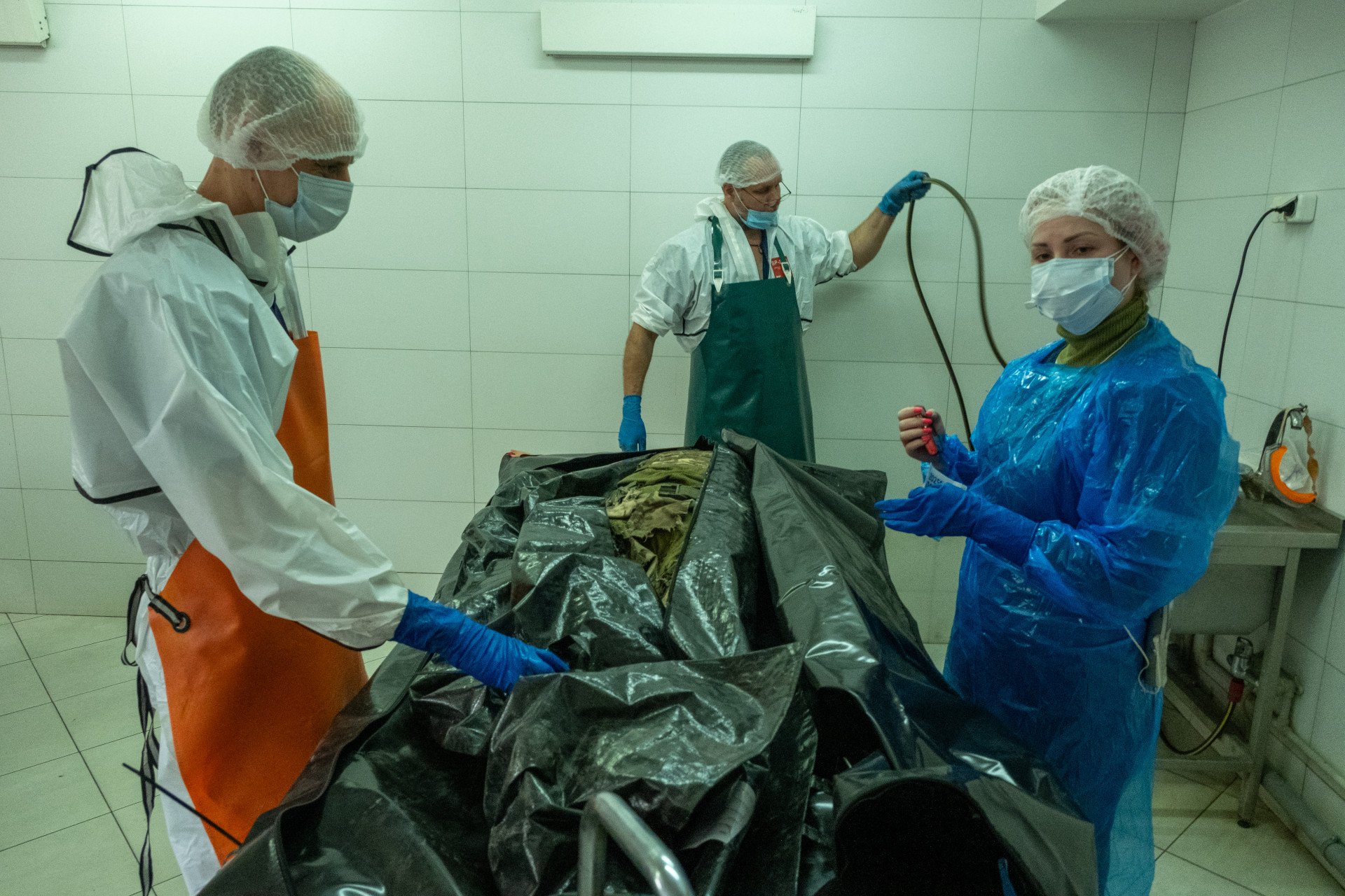 “Are You Ready to See This?” The Painful Work of Identifying Ukraine’s Fallen Soldiers