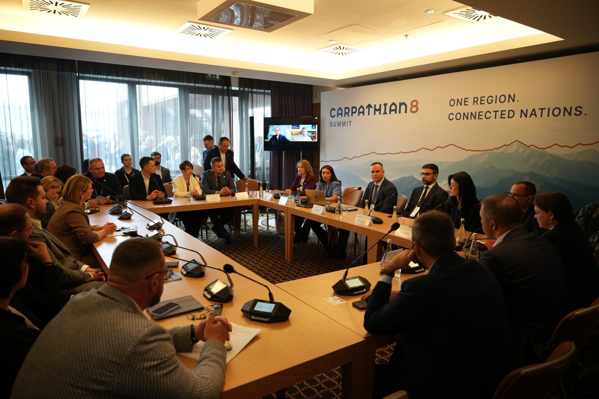 During the Summit, delegates from each of the C8 countries gathered to discuss ways to increase regional energy resilience ahead of the upcoming autumn and winter seasons. This comes against the backdrop of European countries aiming to minimize their reliance on Russian energy imports.