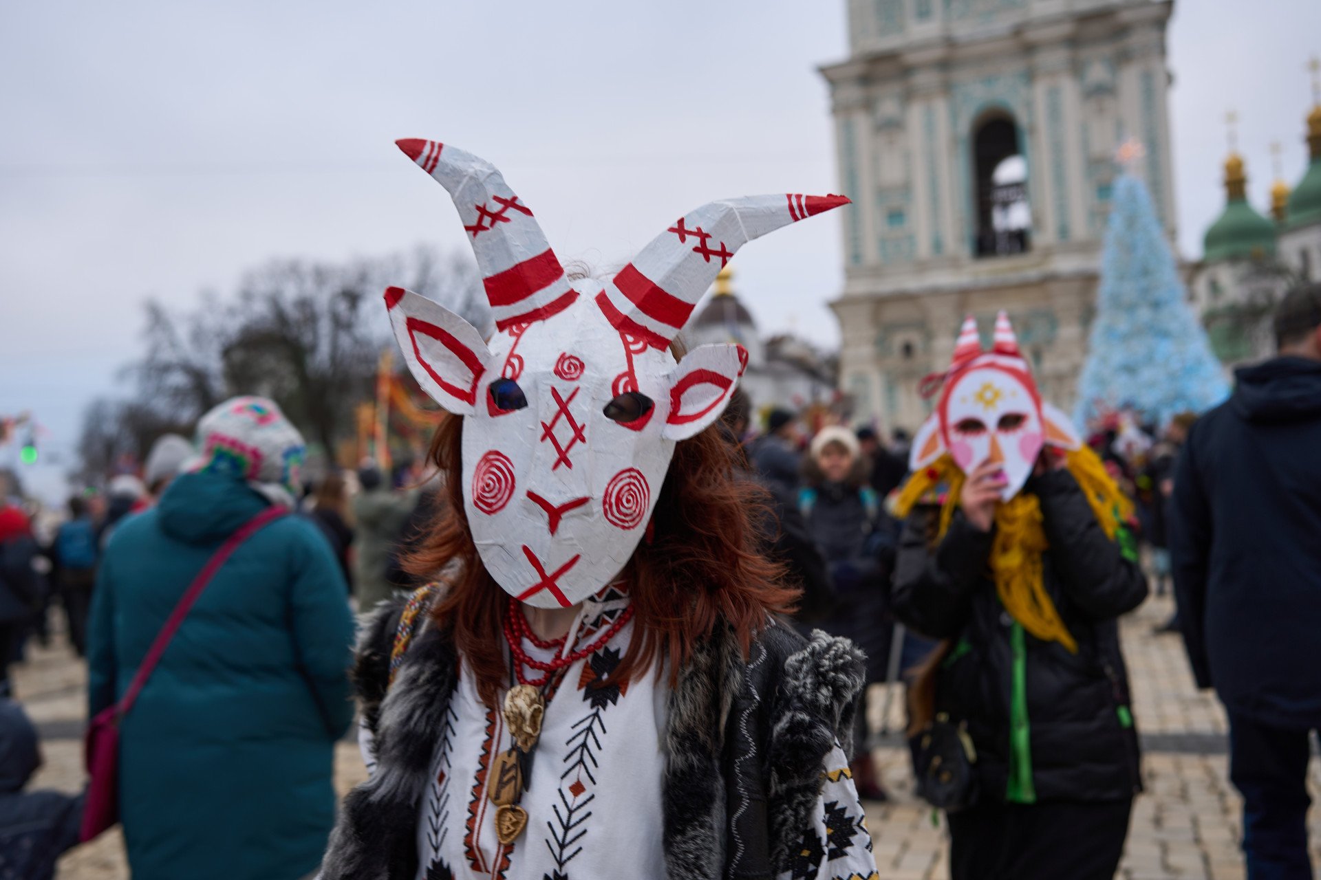 How Kyiv Streets Shine With Christmas Stars