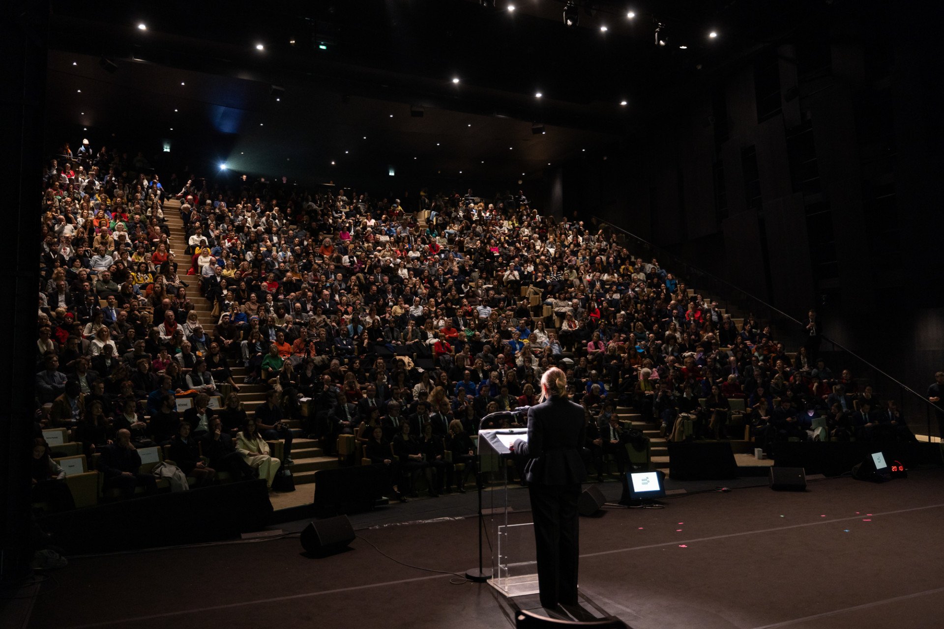 Olena Zelenska, First Lady of Ukraine, at the opening of the Ukrainian Season in France on December 1, at Le Théâtre de la Ville in Paris, France. (Source: Anton Kulakowskiy / Ukrainian Institute in France)