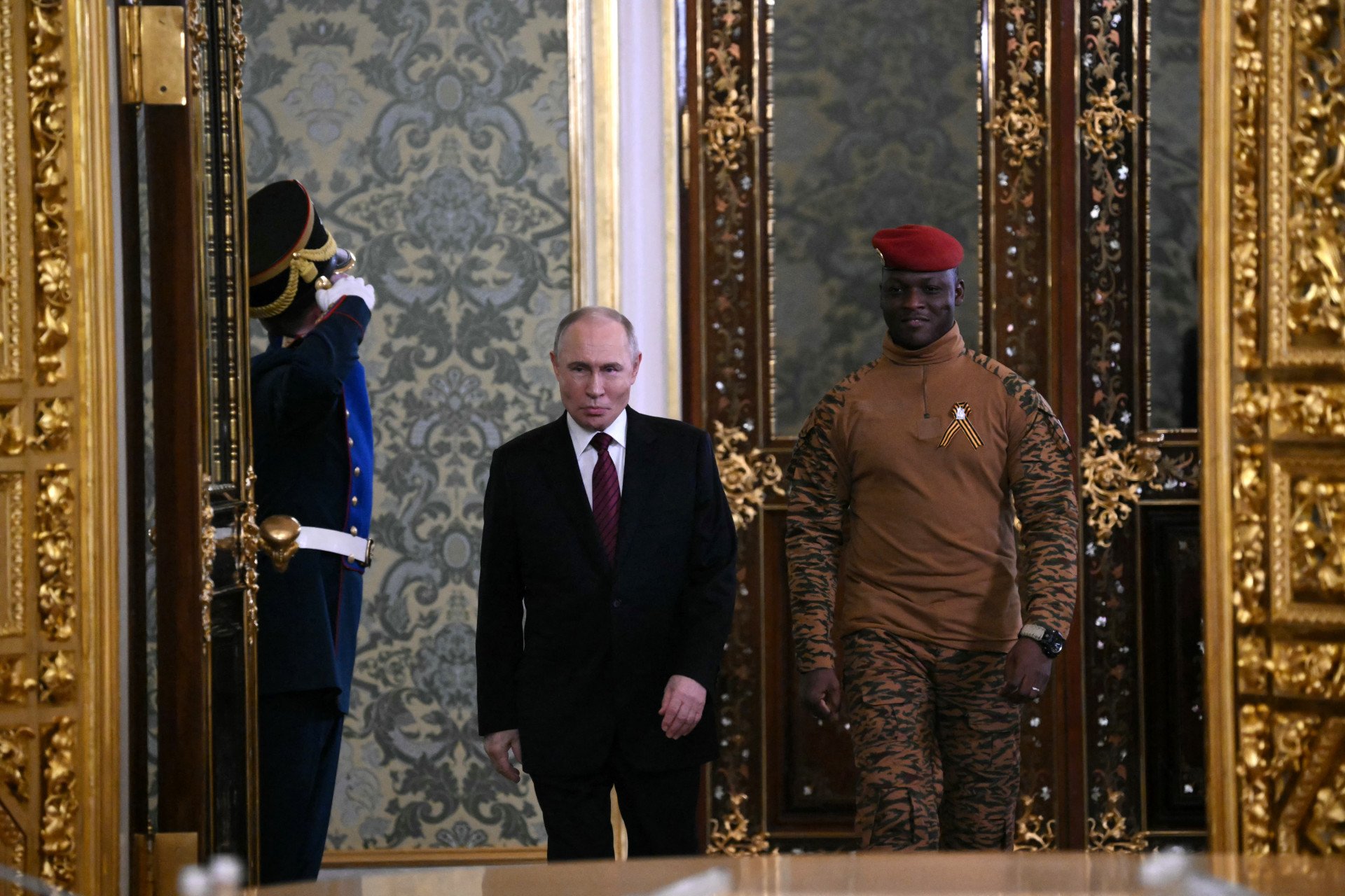 How Much Gold Is Russia Bleeding from Africa to Fund Its War? How Much Gold Is Russia Bleeding from Africa to Fund Its War?