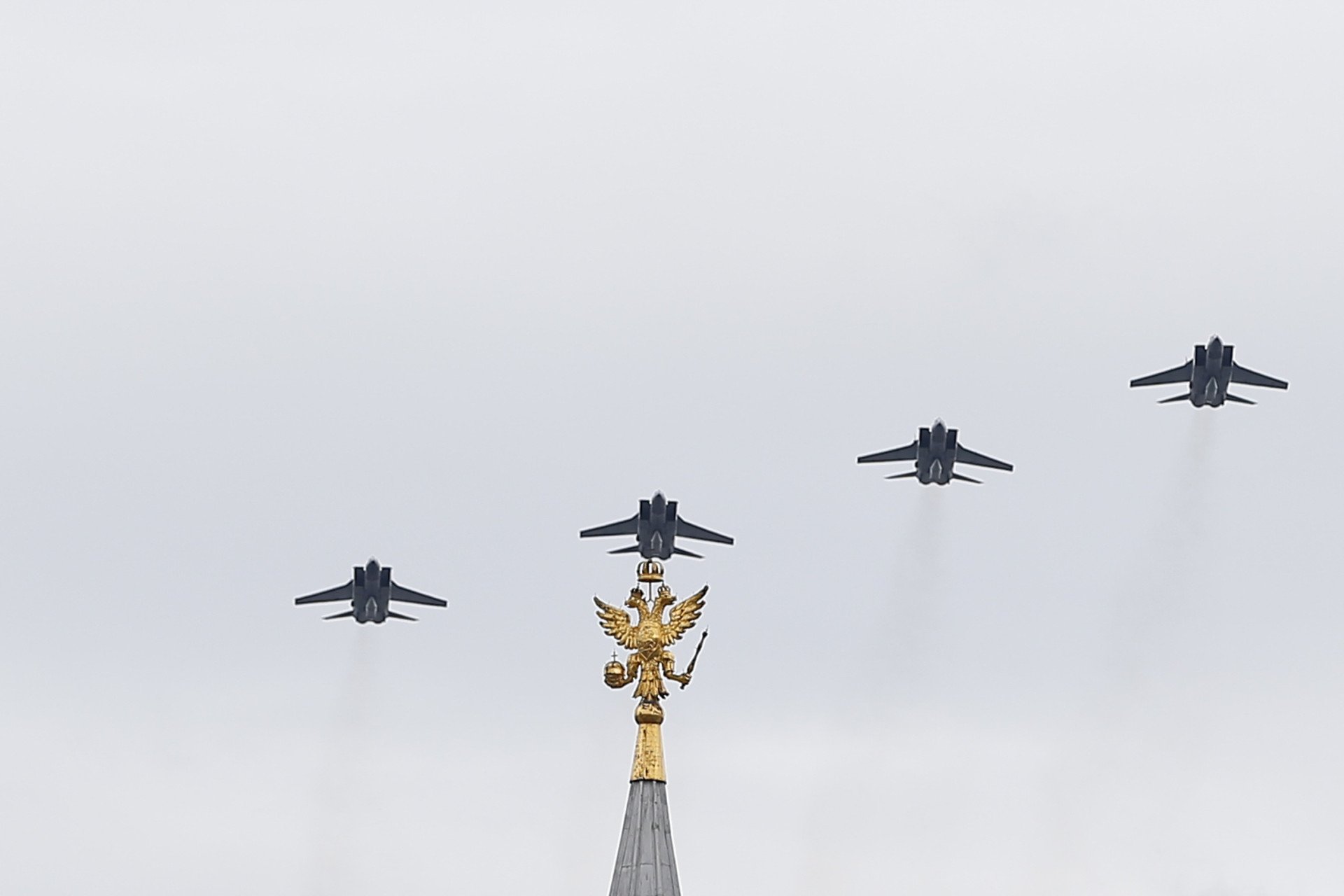 Russia Quietly Re-Arms MiG-31 With a 400km Missile. Here’s What It Can Strike Russia Quietly Re-Arms MiG-31 With a 400km Missile. Here’s What It Can Strike