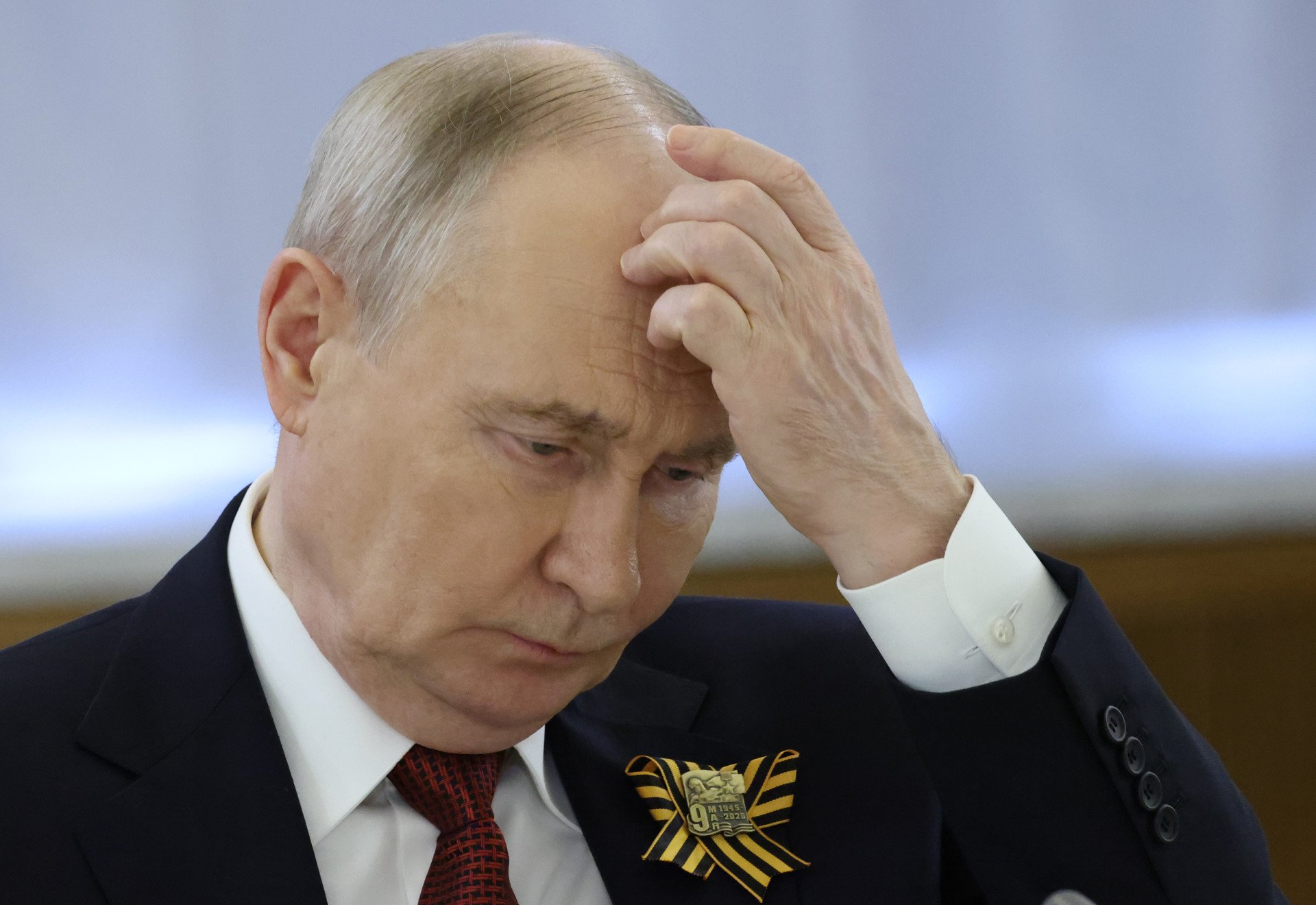 Vladimir Putin Russian economy Political stability Economic decline