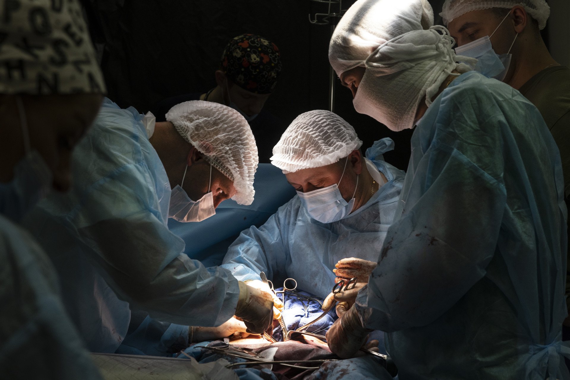 A Surgeon in Kyiv Can Save a Soldier on Ukraine’s Frontline. Here’s How A Surgeon in Kyiv Can Save a Soldier on Ukraine’s Frontline. Here’s How