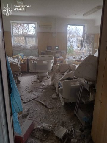 A damaged hospital intensive care room in Kherson after shelling on January 9. (Source: Kherson Regional Prosecutor’s Office)