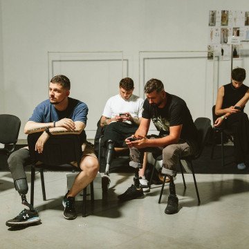 Andreas Moskin Backstage (Photo: Anastasia Kolyada for Andreas Moskin via Instagram)