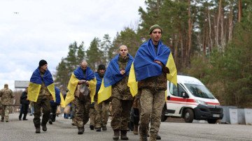 Ukraine secures the return of 175 of its defenders home from Russian captivity in addition to 22 heavily wounded Ukrainian fighters on March 19, 2025. (Source: Ukrainian President Volodymyr Zelenskyy/Telegram) Ukraine secures the return of 175 of its defenders home from Russian captivity in addition to 22 heavily wounded Ukrainian fighters on March 19, 2025. (Source: Ukrainian President Volodymyr Zelenskyy/Telegram)