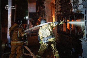 Ukrainian rescuers extinguish a fire at a residential building in Kyiv following a Russian drone attack on September 9, 2026. (Photo: DSNS Kyiv) Ukrainian rescuers extinguish a fire at a residential building in Kyiv following a Russian drone attack on September 9, 2026.