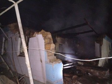 Consecuencias de un ataque con drones rusos en la región de Dnipropetrovsk, Ucrania, el 29 de agosto de 2025. (Fuente: Serhii Lysak, jefe de la Administración Militar Regional).