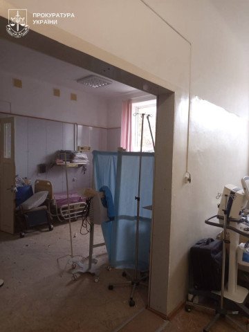 A hospital ward in Kherson damaged by shelling on January 9. (Source: Kherson Regional Prosecutor’s Office)