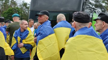 Ukraine has carried out a new phase of the prisoner exchange, securing the release of severely wounded and critically ill service members on June 20, 2025. (Source: the Coordination Headquarters for the Treatment of Prisoners of War) Ukraine has carried out a new phase of the prisoner exchange, securing the release of severely wounded and critically ill service members on June 20, 2025. (Source: the Coordination Headquarters for the Treatment of Prisoners of War)