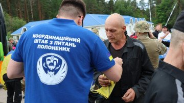 Ukraine has carried out a new phase of the prisoner exchange, securing the release of severely wounded and critically ill service members on June 20, 2025. (Source: the Coordination Headquarters for the Treatment of Prisoners of War) Ukraine has carried out a new phase of the prisoner exchange, securing the release of severely wounded and critically ill service members on June 20, 2025. (Source: the Coordination Headquarters for the Treatment of Prisoners of War)
