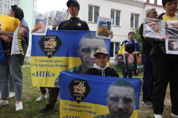 The Ukrainian defenders after their release from Russian captivity in the latest prisoner exchange. (Source: Joshua Olley/ UNITED24 Media) The Ukrainian defenders after their release from Russian captivity in the latest prisoner exchange. (Source: Joshua Olley/ UNITED24 Media)