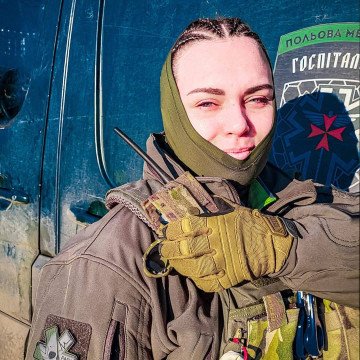 In February 2022, Iryna Tsybukh, known by her call sign “Cheka,” joined the Hospitallers volunteer battalion. Photo: Facebook/ Hospitallers Paramedics
