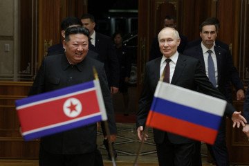 North Korea Reaffirms Support for Russia in Ukraine War, Threatens Nuclear Escalation North Korea Reaffirms Support for Russia in Ukraine War, Threatens Nuclear Escalation