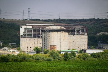 Ukraine Delivers Electricity to Romania to Cover Deficit After Cernavodă NPP Unit Shutdown A general view of Unit 4 of Cernavodă Nuclear Power Plant. (Source: Getty Images)