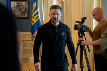 Zelenskyy Rejects Reported US Readiness to Concede Crimea to Russia