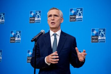 Long-Range Strikes by Kyiv Into Russia Won't Trigger Escalation, Says Stoltenberg Long-Range Strikes by Kyiv Into Russia Won't Trigger Escalation, Says Stoltenberg