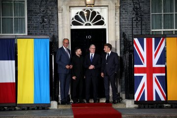 Europe Set Conditions for Ending Russia’s War Against Ukraine: Ceasefire, Security Guarantees and Sovereignty German Chancellor Friedrich Merz, Ukrainian President Volodymyr Zelenskyy, Britain's Prime Minister Sir Keir Starmer and French President Emmanuel Macron depart after a meeting at Downing Street on June 7, 2026 in London, England. (Source: Getty Images)