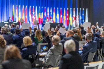 NATO Parliamentary Assembly Urges Allies to Lift Restrictions on Ukraine and Allow Wider Weapon Usage