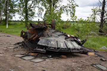 A turret from a destroyed Russian tank in the liberated village of Vil’khivka, Kharkiv region, Ukraine, on May 17, 2022. (Source: Getty Images) A turret from a destroyed Russian tank in the liberated village of Vil’khivka, Kharkiv region, Ukraine, on May 17, 2022. (Source: Getty Images)