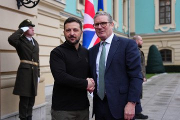 UK PM Keir Starmer to Host Zelenskyy and European Leaders in London for Ukraine Security Talks