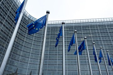 Without U.S. Support, Europe Must Defend Itself. A Security Advisor Lists Ten Steps to Take