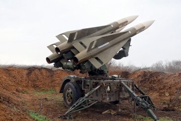 Ukrainian servicemen operate a MIM-23 Hawk air defense launcher during combat duty in the Mykolaiv region on March 30, 2026. (Source: Getty Images)