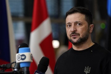 Zelenskyy: US-Russia Talks Without Ukraine Are Dangerous for All