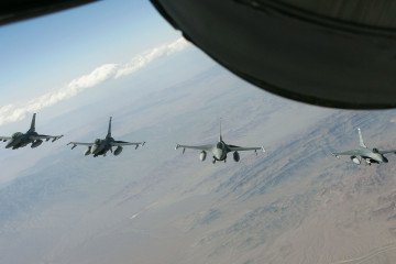 Ukrainian Pilots Arrive in Canada for F-16 Training Ukrainian Pilots Arrive in Canada for F-16 Training