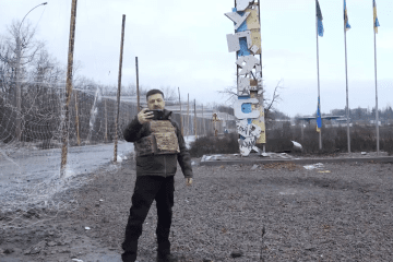 Putin Invites Journalists to “Surrounded” Ukrainian Forces in Kupiansk—Zelenskyy Shows Up Instead Putin Invites Journalists to “Surrounded” Ukrainian Forces in Kupiansk—Zelenskyy Shows Up Instead