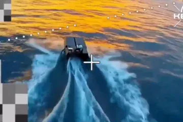 A Russian “Skorlupa” uncrewed surface vessel launches a fiber-optic FPV drone during Black Sea testing. (Source: Defense Express) A Russian “Skorlupa” uncrewed surface vessel launches a fiber-optic FPV drone during Black Sea testing. (Source: Defense Express)