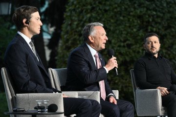 US Special Envoys Jared Kushner, Steve Witkoff, and Ukrainian President Volodymyr Zelenskyy. (Source: Getty Images)