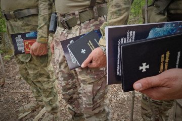 Russia propaganda sanctions loopholes publishing industry Ukraine war funding