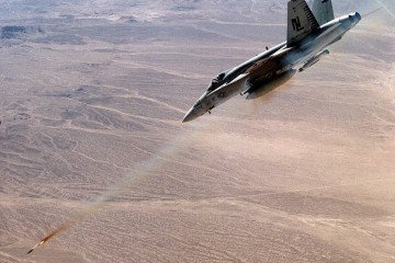 Ukrainian Su-25 Jets Strike Russian Positions with American Zuni Rockets, Video