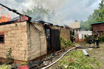 Russian Lancet Drone Strike Kills 2 People, Injures 11 Including Teens in Chernihiv Region