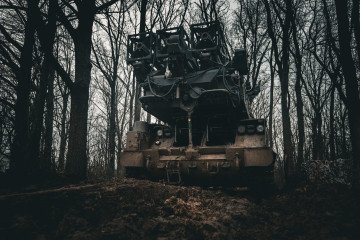 Un sistema de defensa aérea Buk ucraniano modernizado en el marco del programa FrankenSAM, 2024. (Fuente: Fuerzas Aéreas de Ucrania)