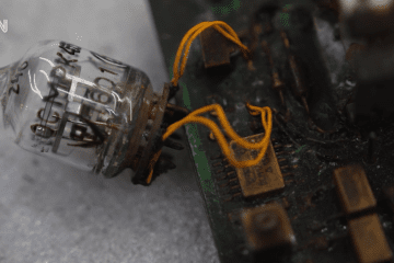 Soviet‑era vacuum tube found among the remains of Russia’s Oreshnik missile. (Source: CNN) Soviet‑era vacuum tube found among the remains of Russia’s Oreshnik missile. (Source: CNN)