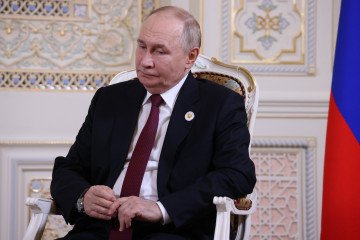 Putin Faking Military Strength to Test NATO Resolve, Says PACE Vice President