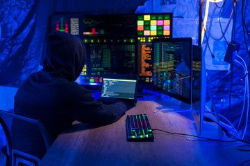 Ukrainian Cyberattack Cripples Russia’s SBP Payment System, Causing $30M in Damages Ukrainian Cyberattack Cripples Russia’s SBP Payment System, Causing $30M in Damages