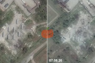 Before and after comparison of the Russian Volna Kupol Garant position in Gelendzhik. Before and after comparison of the Russian Volna Kupol Garant position in Gelendzhik.