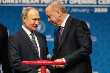 Russia Tried to Create an Offshore Dollar Reserve in Turkey to Evade Sanctions