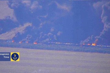 Drones ucranianos atacan un tren de combustible ruso, cortando la única línea ferroviaria hacia Crimea noticias con imágenes drones fp ucranianos zona de guerra ucrania guerra rusia